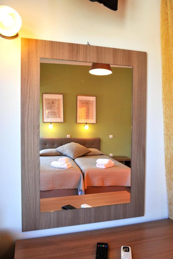 Ilios Hotel ลักกา ภายนอก รูปภาพ
