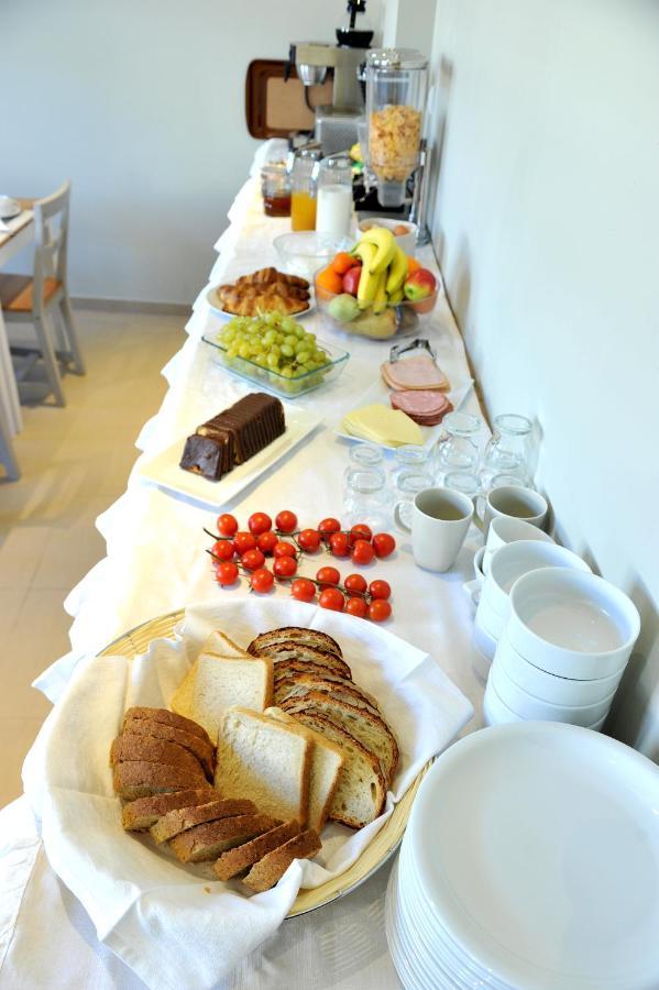 Ilios Hotel ลักกา ภายนอก รูปภาพ