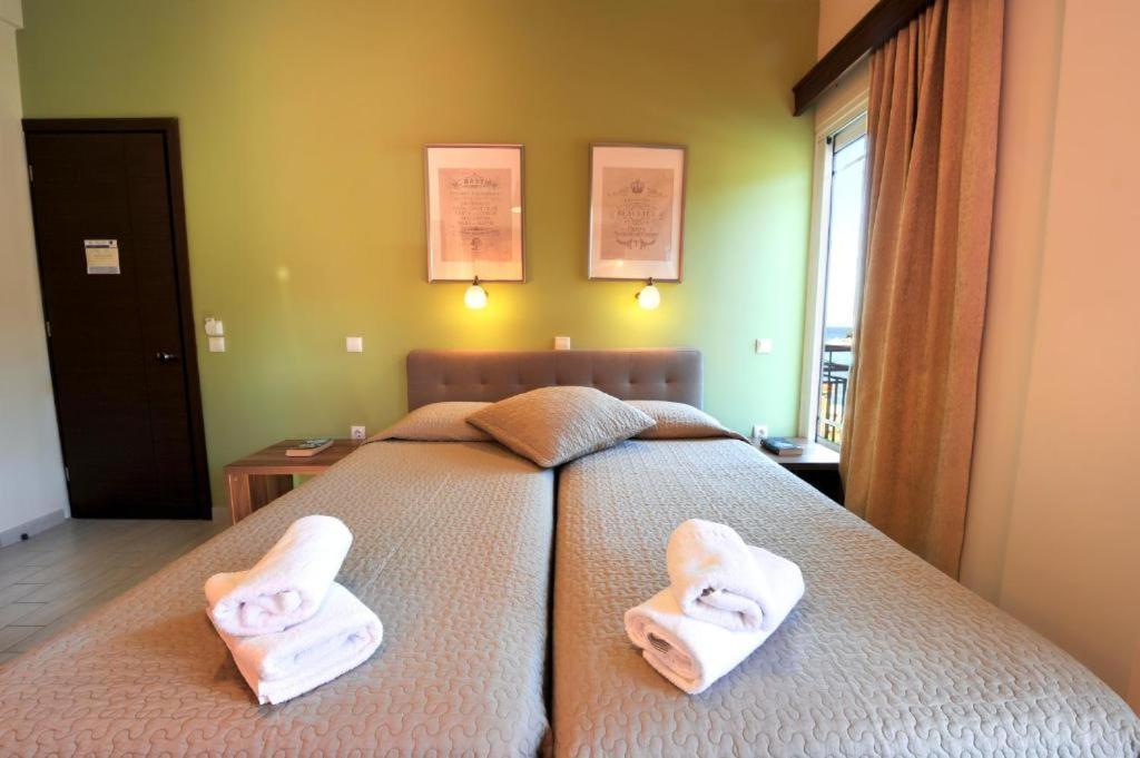 Ilios Hotel ลักกา ภายนอก รูปภาพ
